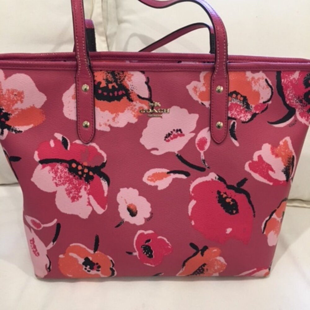 Coach Dahlia Large City Tote